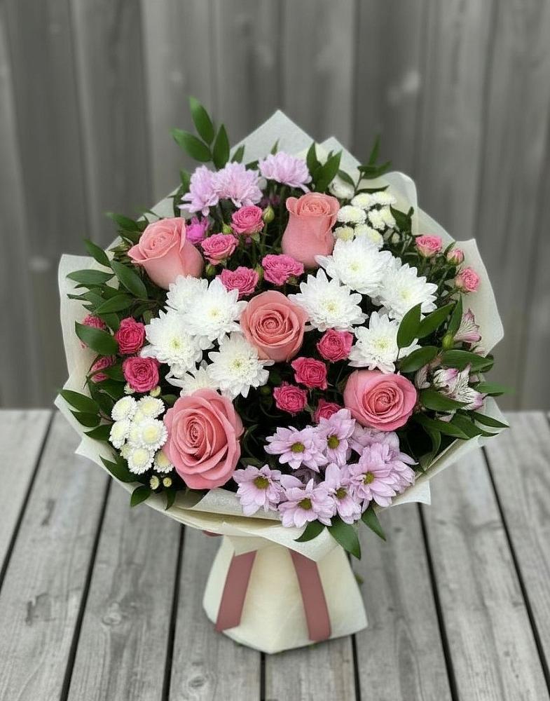 Букет цветов из: Альстромерии, Гвоздики, Розы и Хризантемы в Фаустово