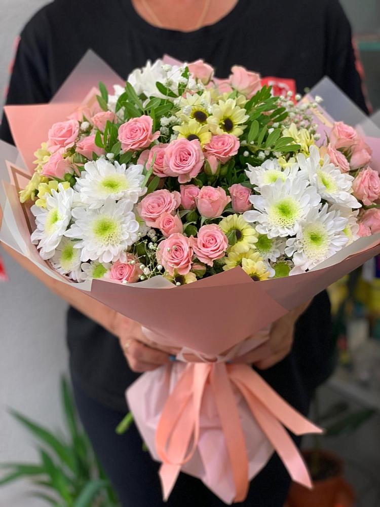 Букет цветов из: Розы и Хризантемы в Фаустово