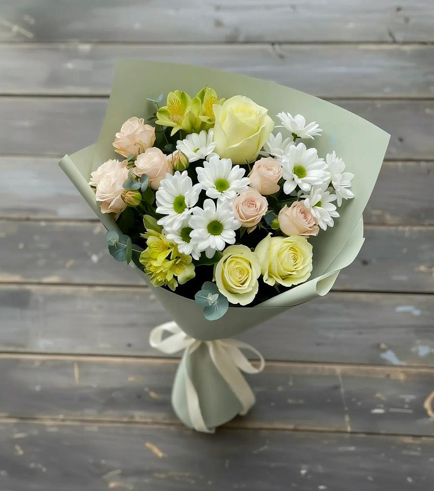 Букет цветов из: Альстромерии, Розы и Хризантемы в Фаустово