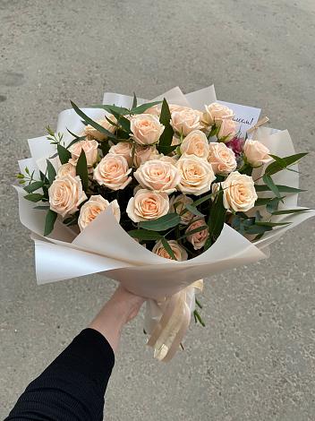Букет Кремовые розы Латте в Фаустово