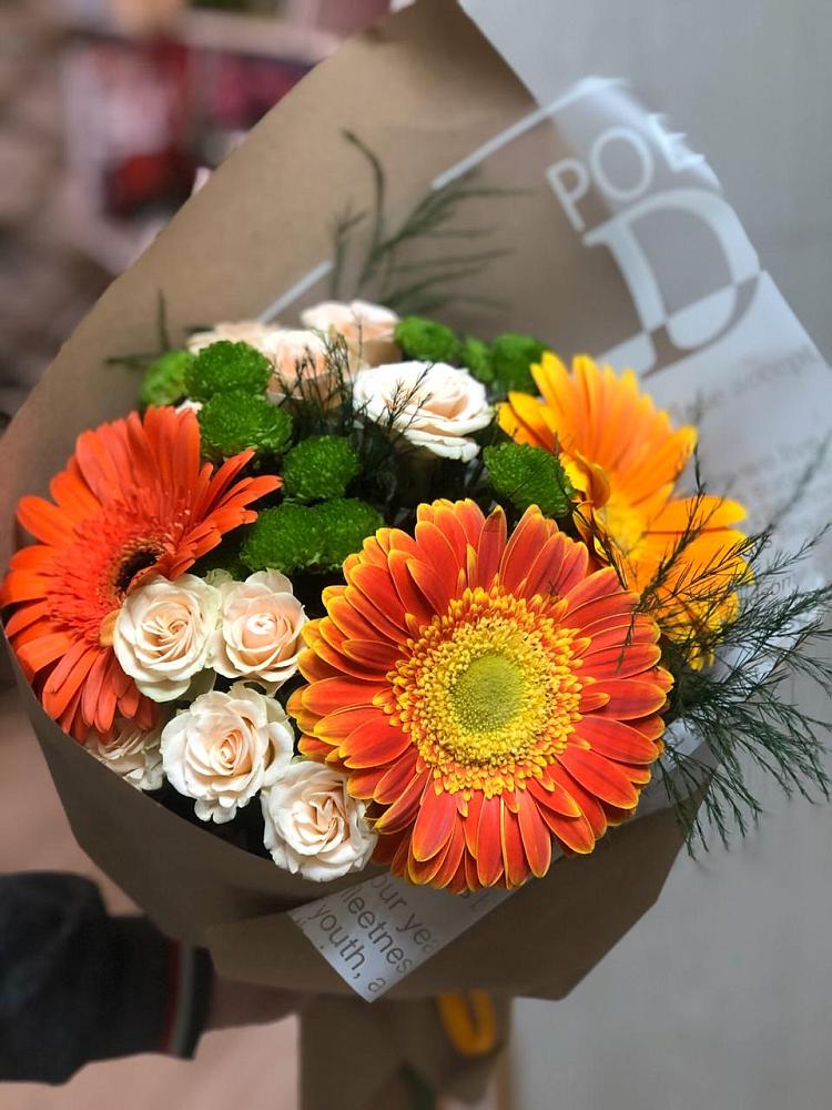 Букет цветов из: Герберы, Хризантемы и Розы в Фаустово
